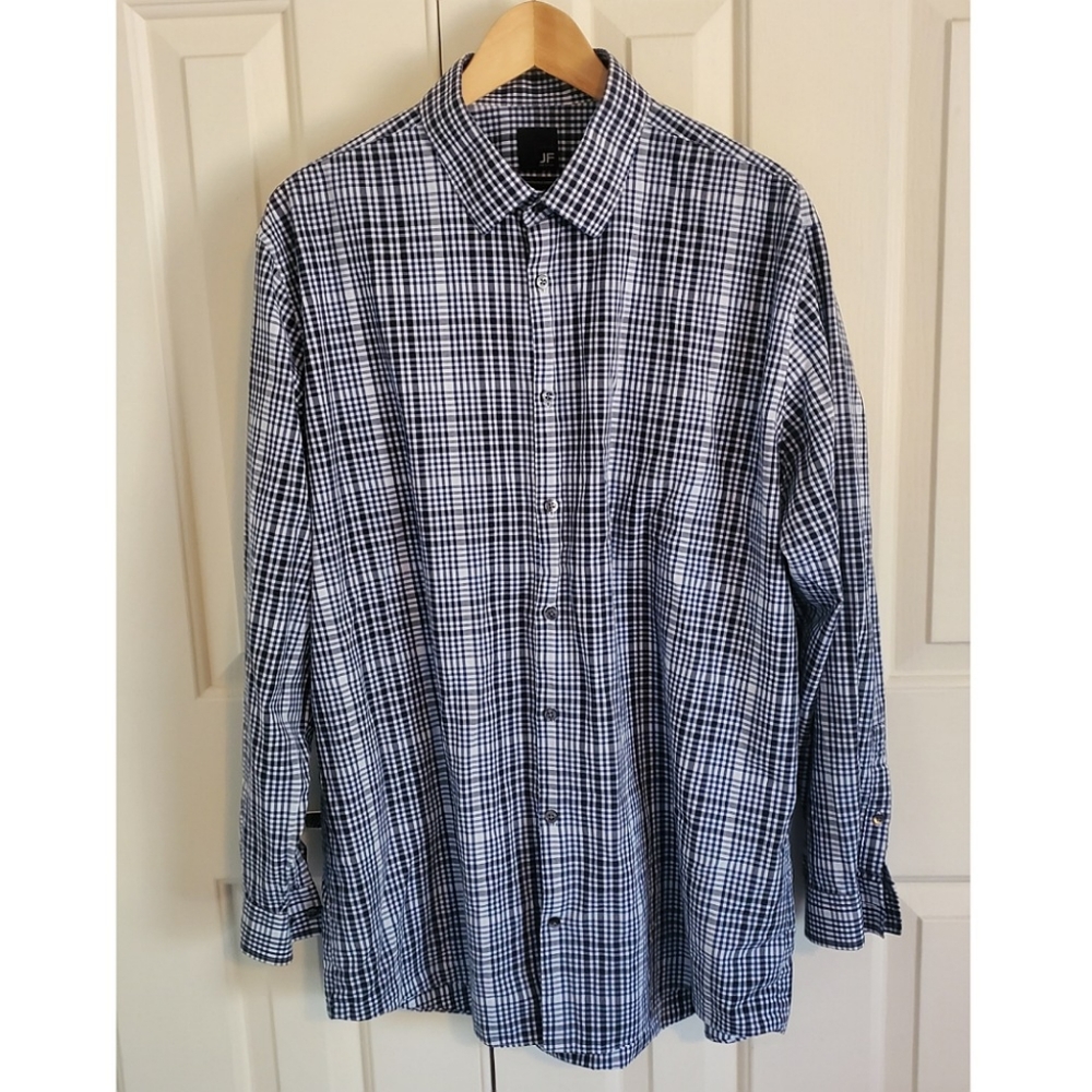 Men's J. Ferrar Plaid Dress Shirt (Slim Fit) |  17-17.5 | 34-35 (LIKE NEW)